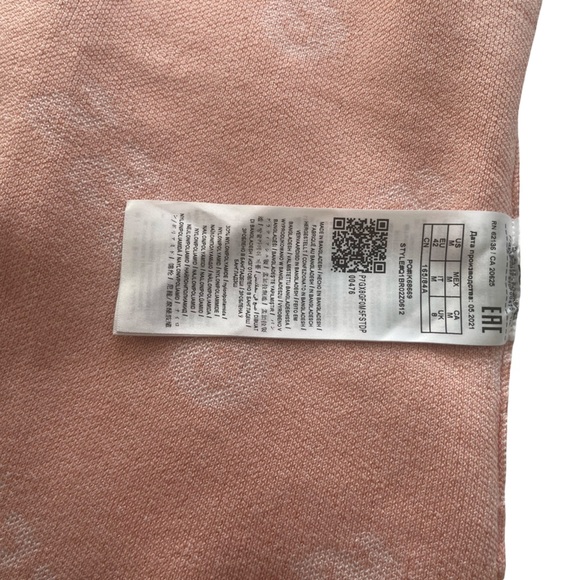 Guess Logo Bodysuit in Pink and White Size: M. Great Condition. - Picture 7 of 7